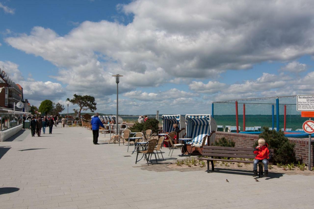 Ferienwohnung Direkt Am Strand Der Ostsee Timmendorfer Strand Buitenkant foto